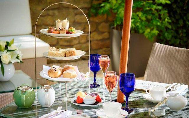 1648894940755005729.jpg 88.jpg